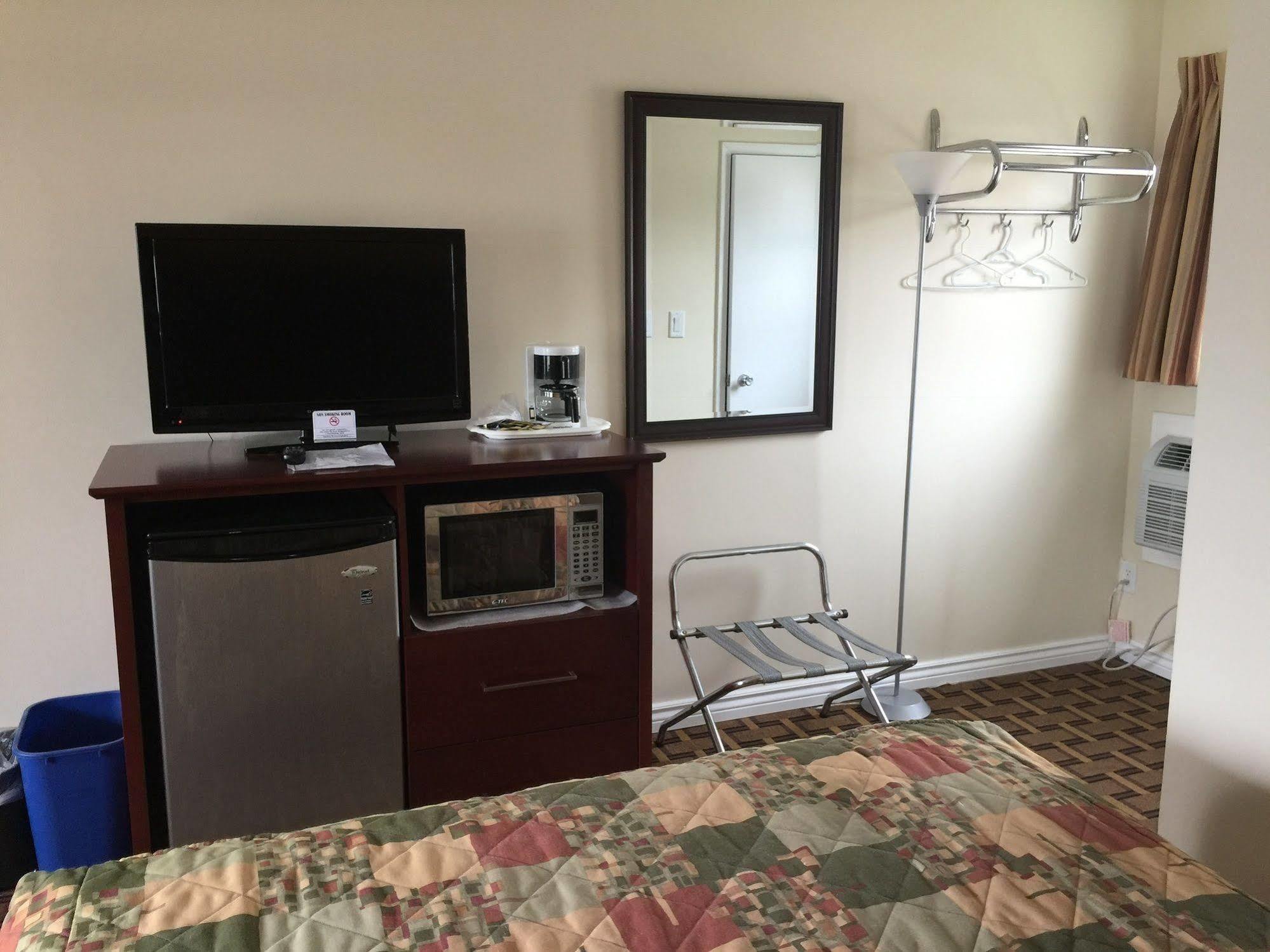 Park Place Motel & Suites Tweed Buitenkant foto